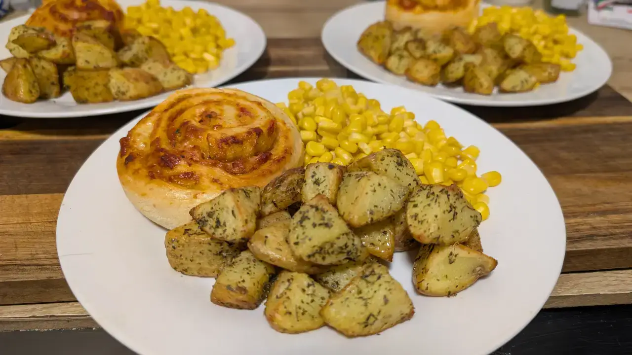 Homemade Pizza Scrolls