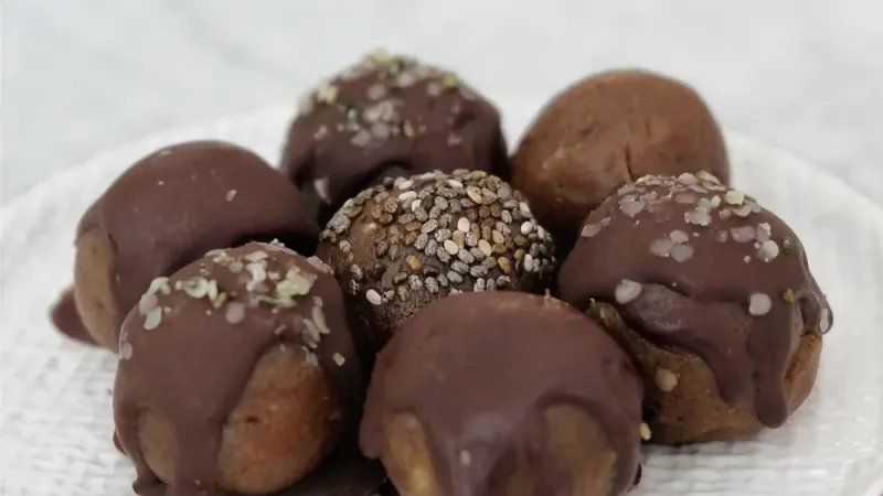 Cacao Nut Energy Balls