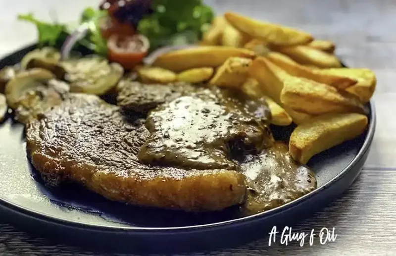 Easy Peppercorn Sauce for Steak