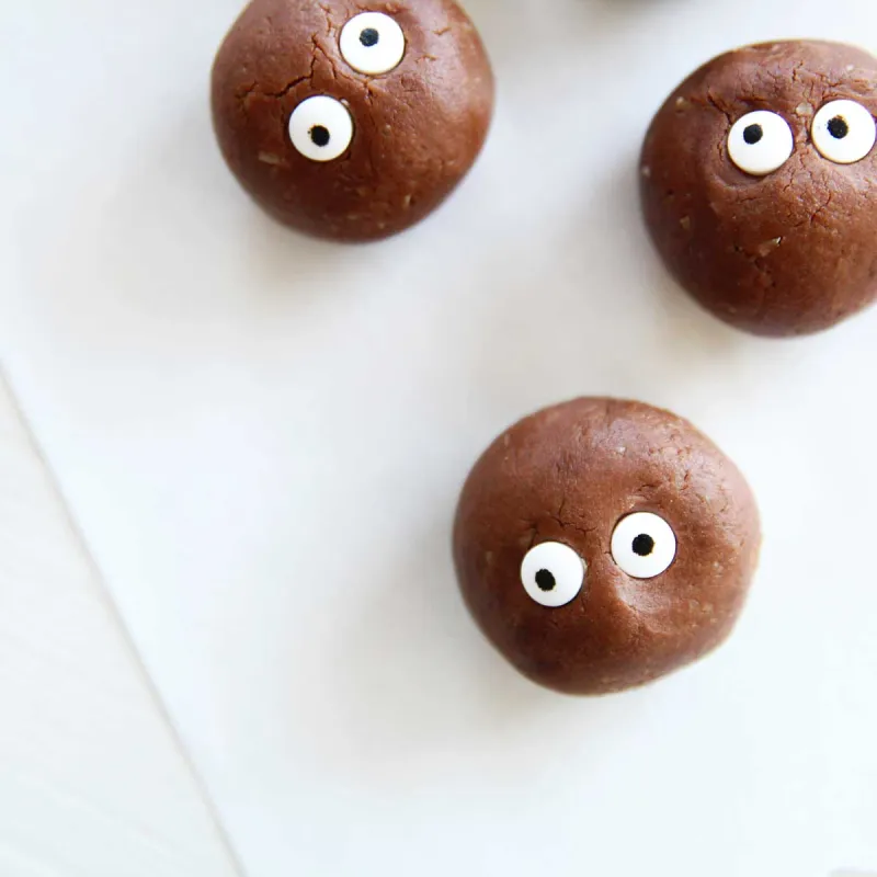 Ghibli's Soot Sprite Easy Chocolate Protein Balls for Halloween