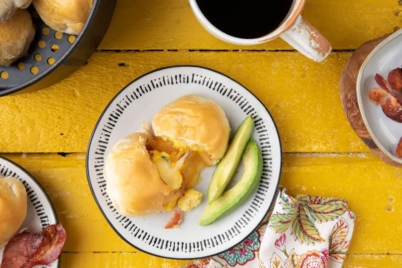 Cheesy Breakfast Bombs