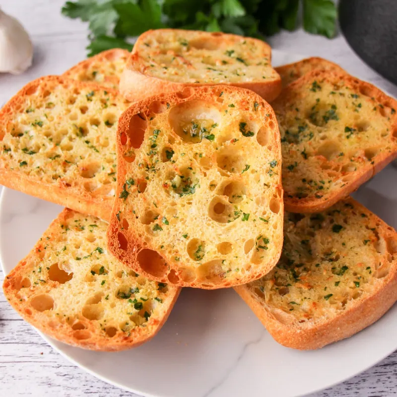 Air fryer garlic bread