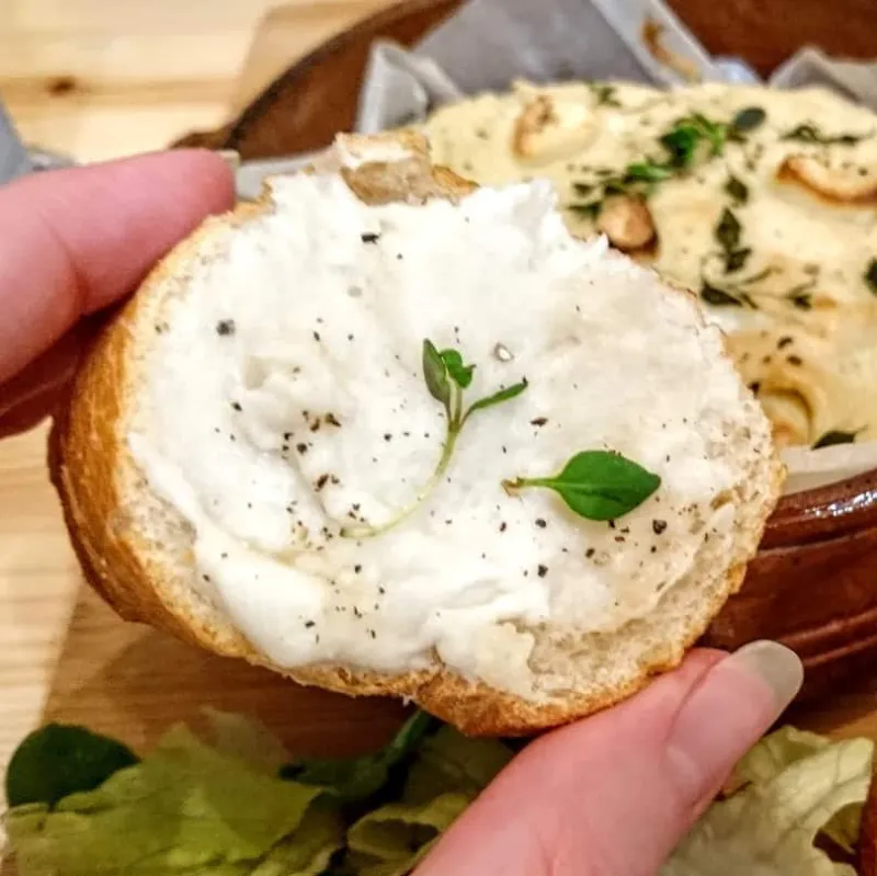 Vegan Camembert Cheese 