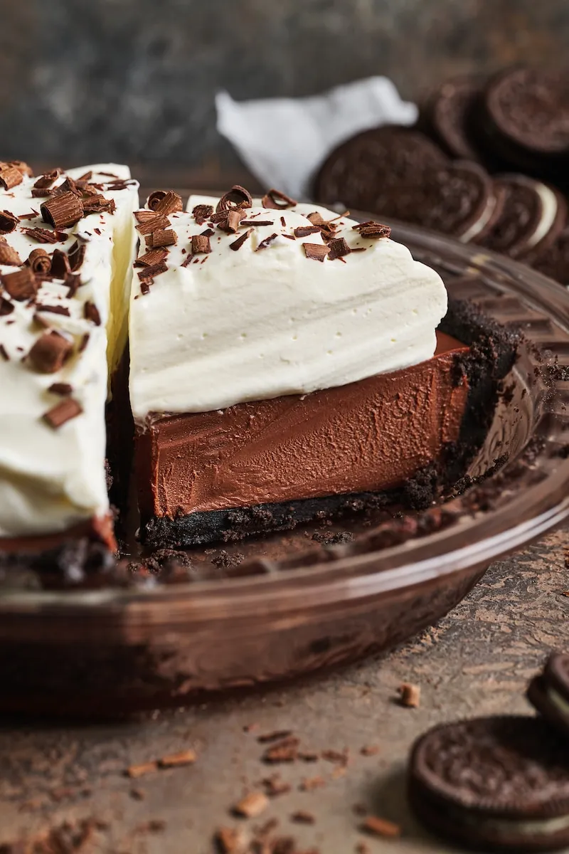No-Bake Chocolate Cream Pie