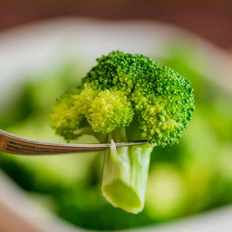 How to Steam Broccoli in the Microwave