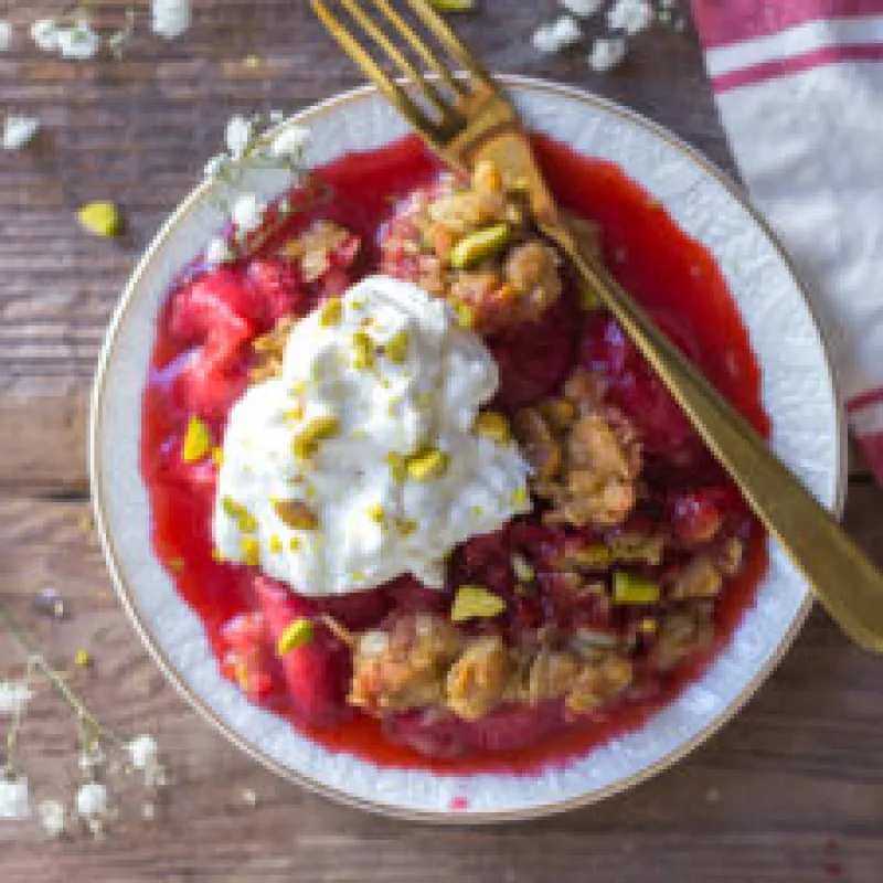 Strawberry Pistachio Crisp