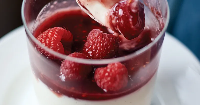 Panna Cotta with Fresh Raspberry Sauce | Recipes