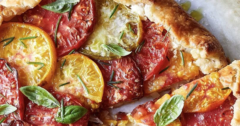 Tomato & Goat Cheese Crostata | Recipes