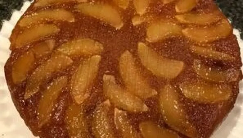 Maple Apple Upside Down Cake