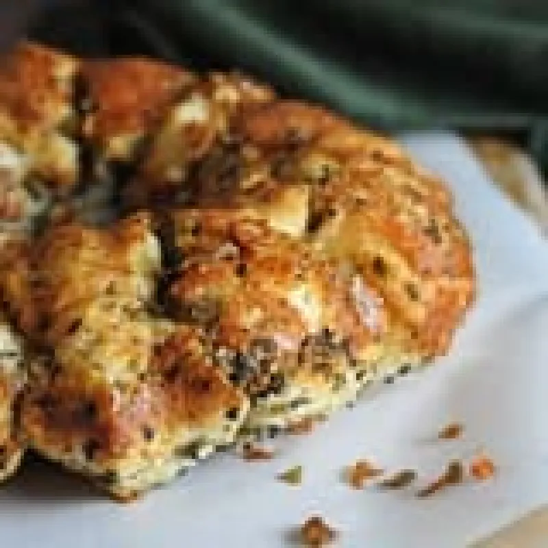 Easy Olive Pull-Apart Bread
