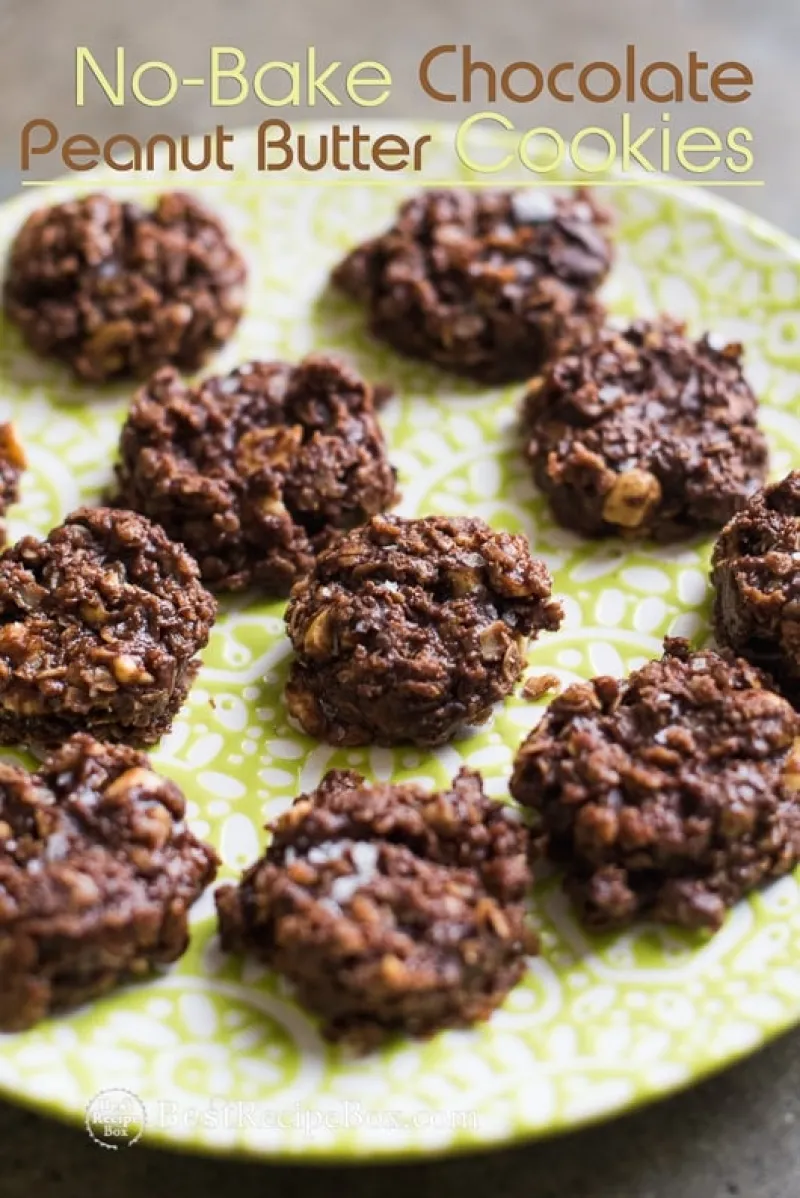 No-Bake Chocolate Chip, Peanut Butter, & Oatmeal Cookies