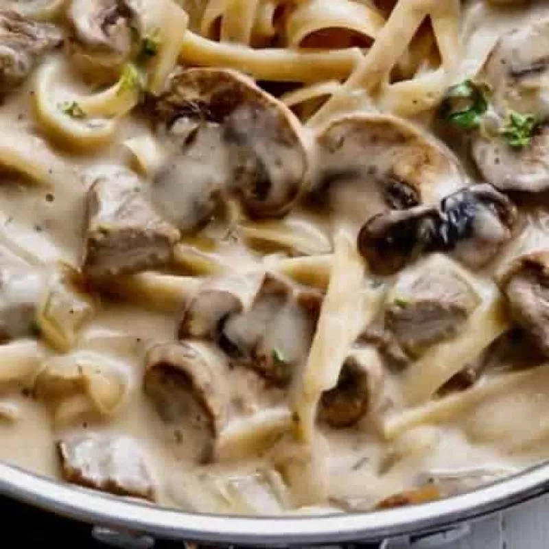 Keto Beef Stroganoff