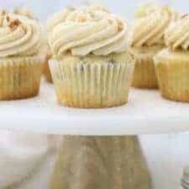Brown Sugar Pecan Cupcakes