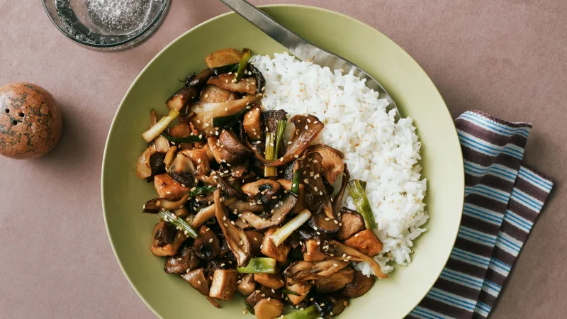 Tofu Stir-Fry With Mushrooms