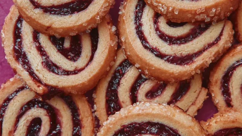Cranberry-Wine Swirl Cookies