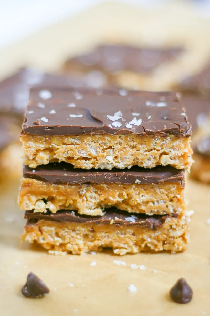 Easy and Healthy Peanut Butter Chocolate Crunch Bars