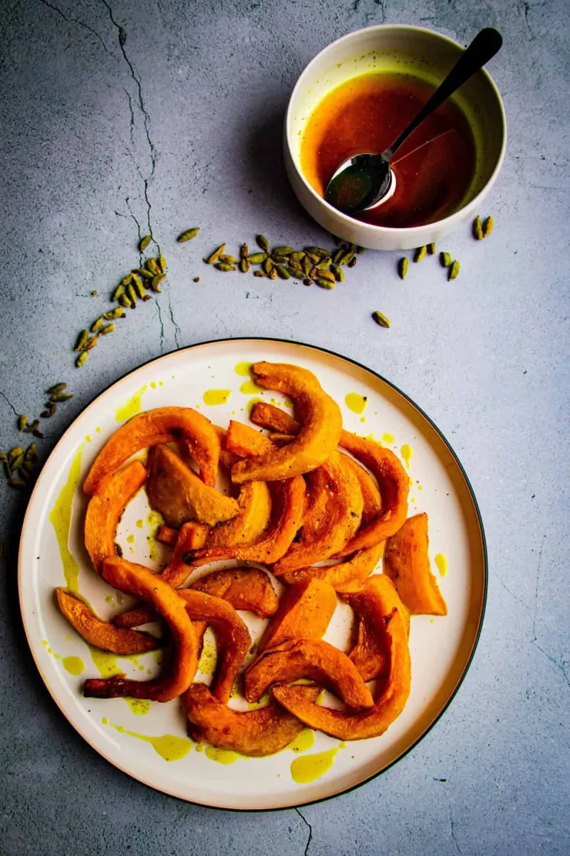 Roasted Kabocha Squash with Cardamom-Infused Oil