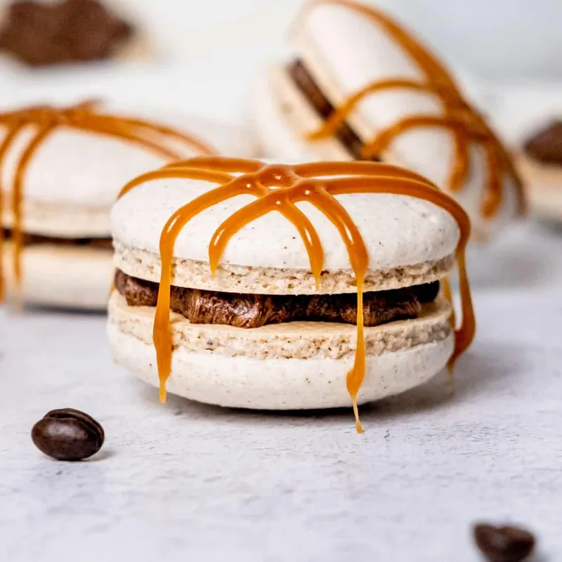 Dirty Chai Macarons