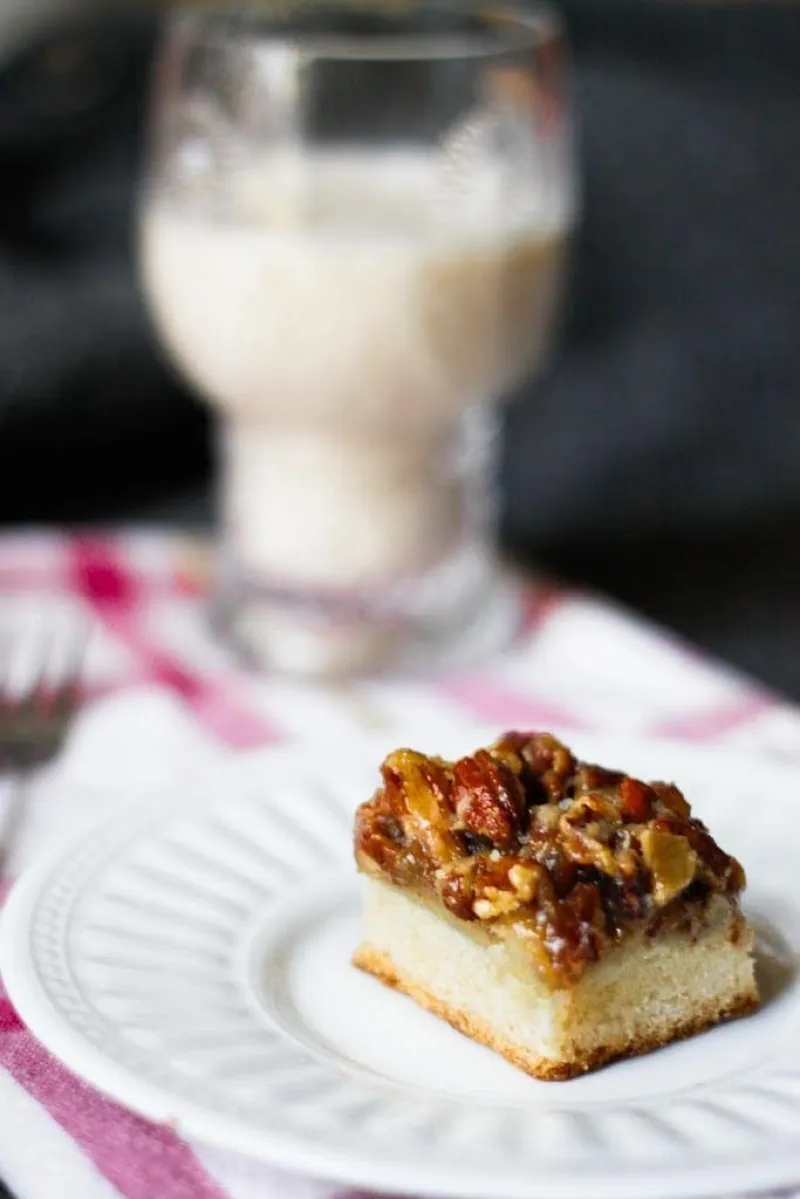 Pecan cookie bars
