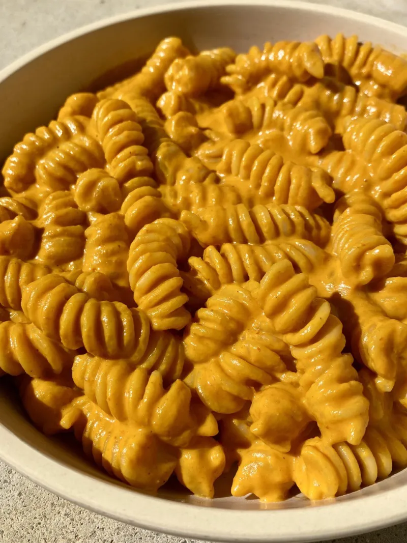 Vegan Roasted Red Pepper Pasta