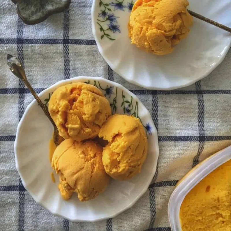 No-Churn Mango Ice Cream