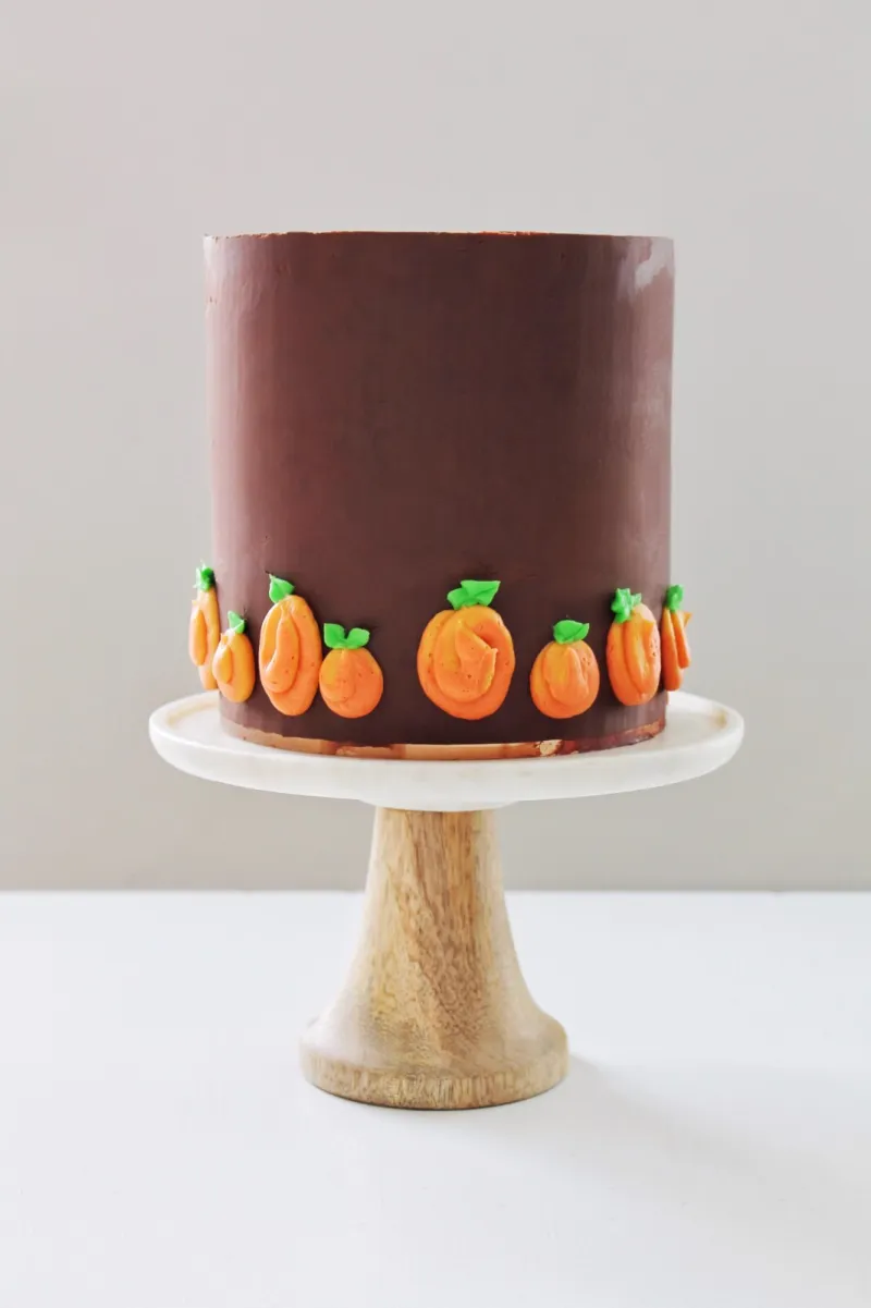 Pumpkin Cake with Maple Cinnamon Cheesecake Filling and Chocolate Ganache