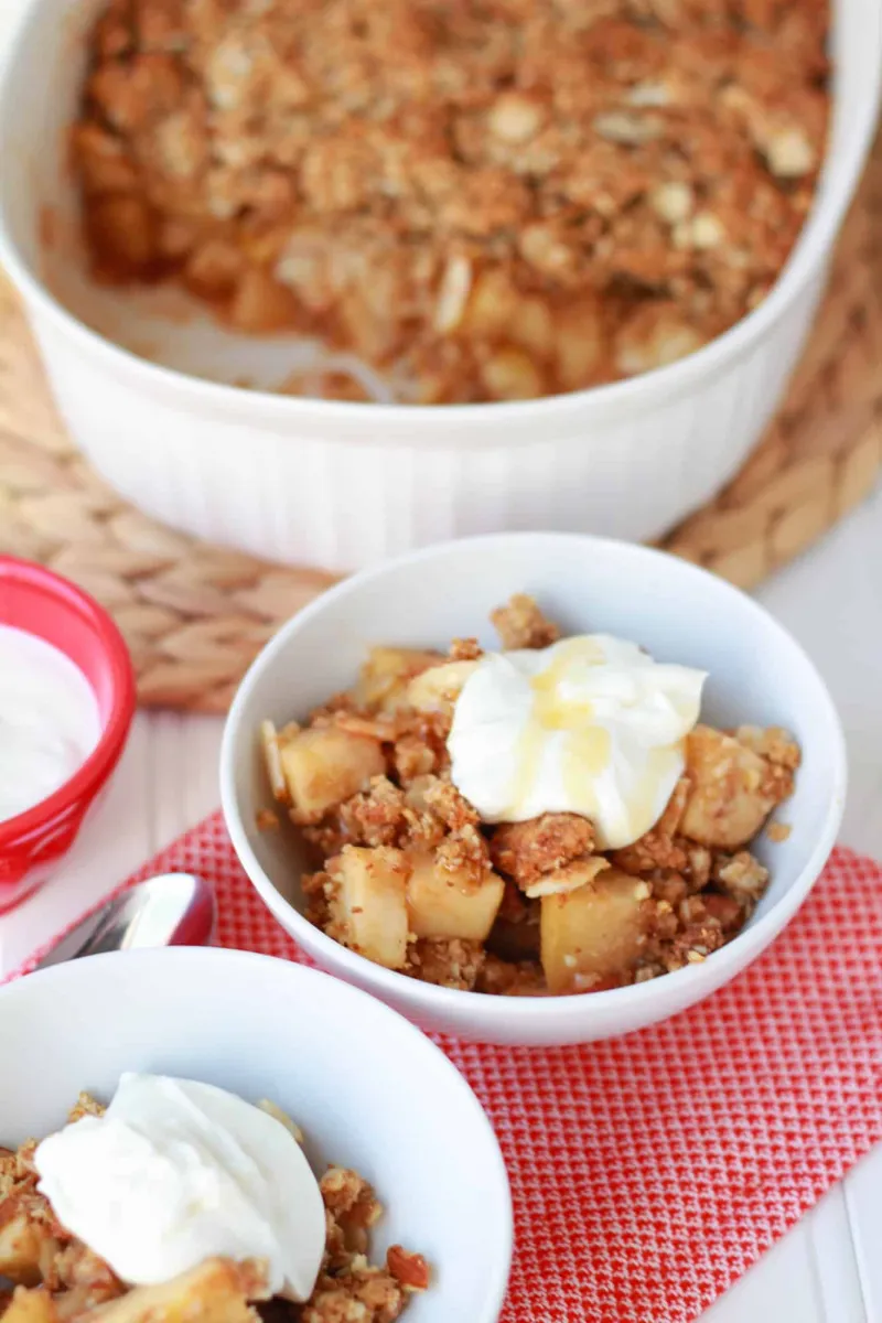 Apple, Oat & Almond Breakfast Crisp