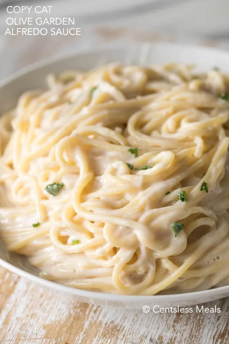 CopyCat Olive Garden Alfredo Sauce recipe