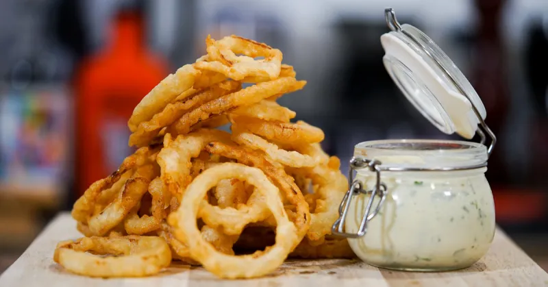 Beer Battered Onion Rings & Ranch Sauce