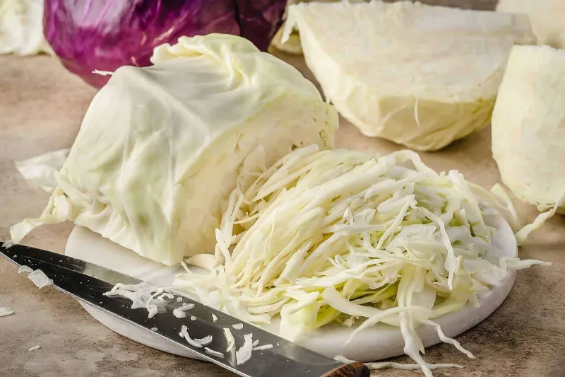 How to Cut Cabbage