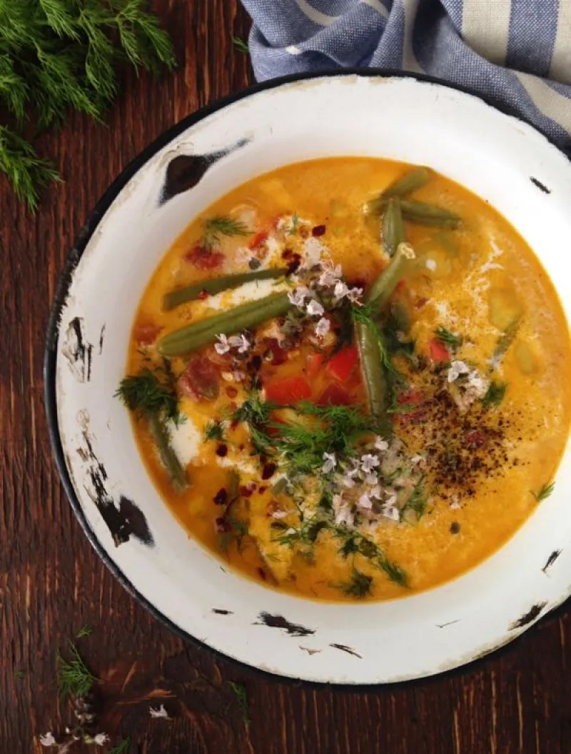 Roasted Garlic & Green Bean Soup Recipe