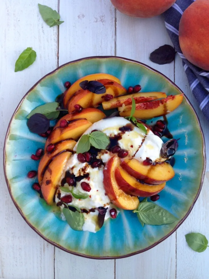 Burrata Peach Salad Recipe