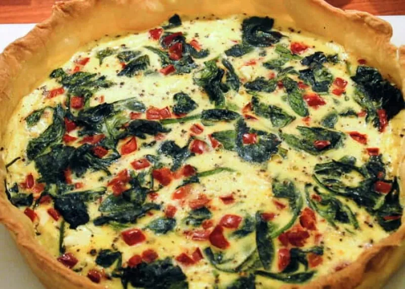 Spinach, Feta and Red Pepper Quiche