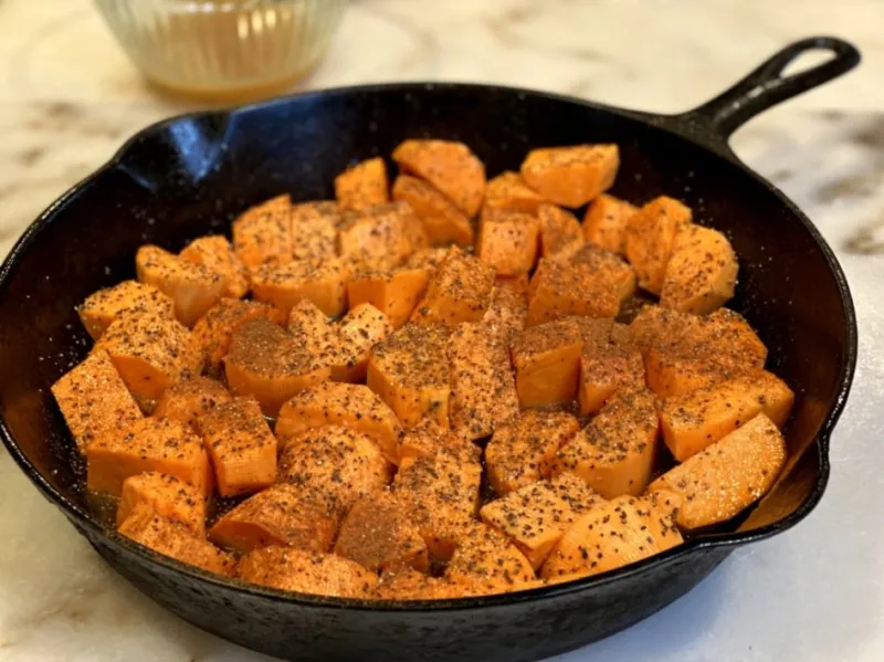 Cinnamon Honey Glazed Sweet Potatoes