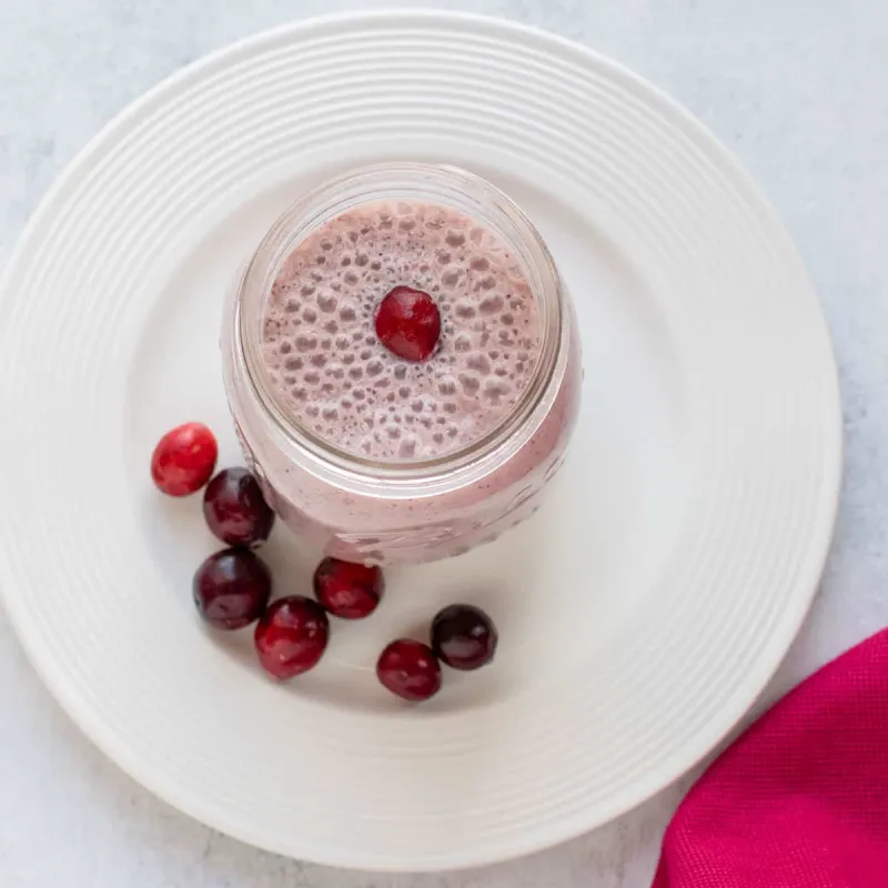 Banana-Cranberry Smoothie with Walnuts