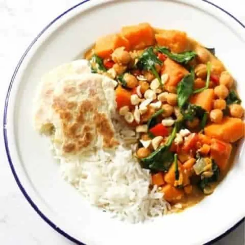 Sweet Potato, Chickpea and Spinach Curry