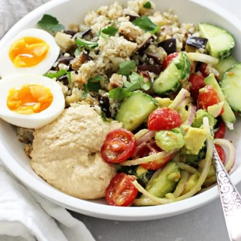 Mediterranean Hummus Bowls