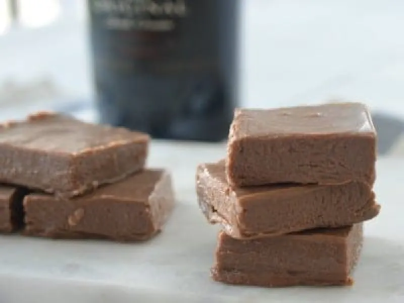 3 Ingredient Chocolate Baileys Fudge