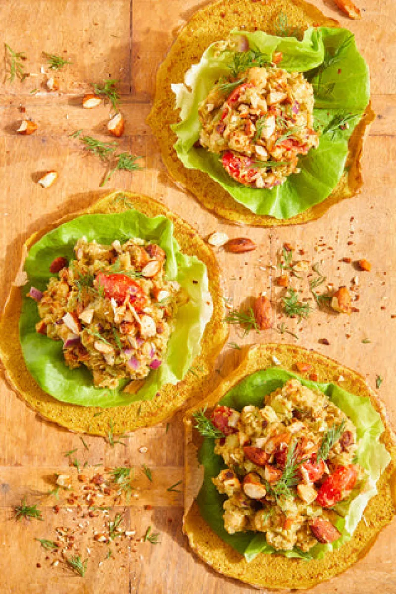 Smoked Almond & Chickpea Salad Flatbread