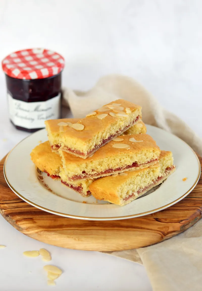 Bakewell Slices
