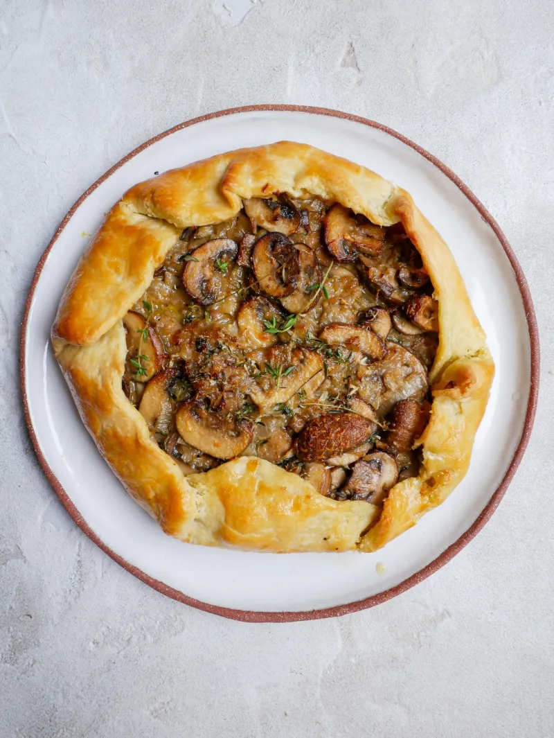 Cheesy Mushroom Tart with Sour Cream Puff Pastry