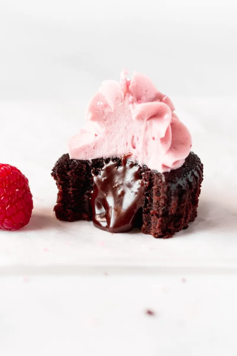 Chocolate Raspberry Cupcakes Filled with Ganache