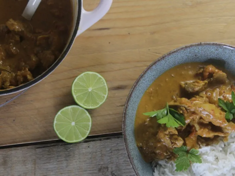 Sri Lankan Chicken Curry