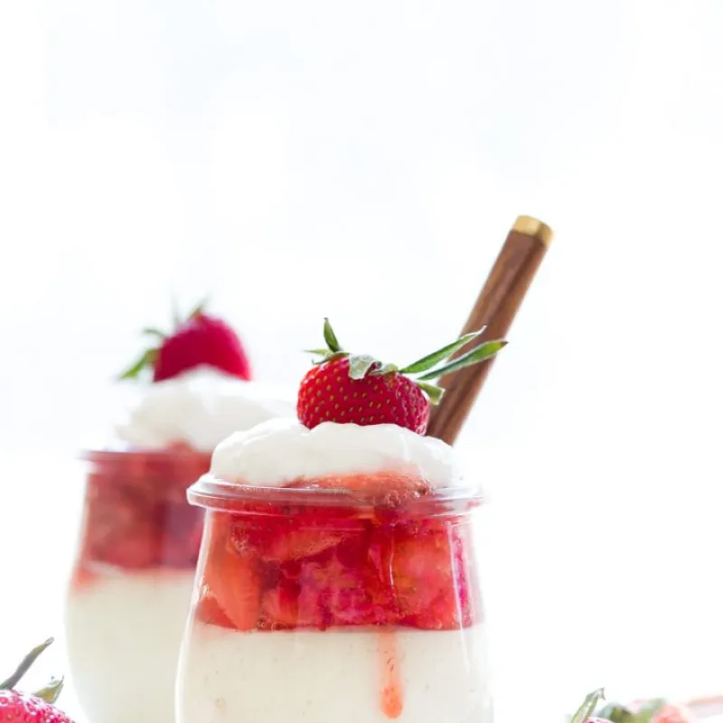 Greek Yogurt Cheesecake