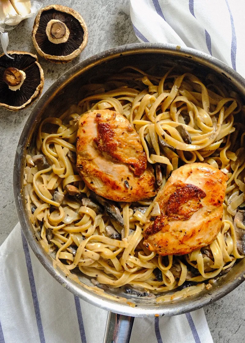 Creamy Pasta with Grilled Chicken