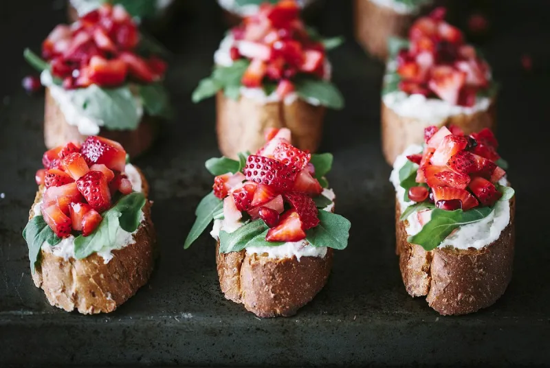 Strawberry Bruschetta with Ricotta and Arugula