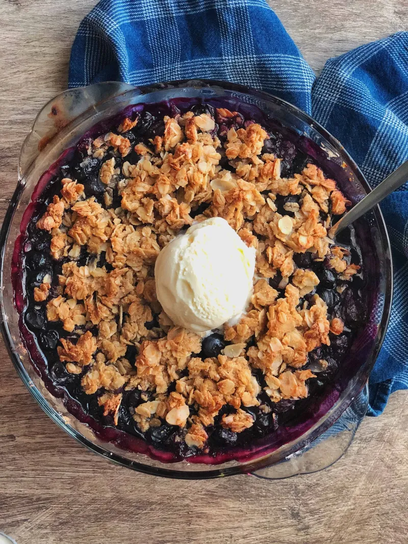 Healthy Blueberry Crisp