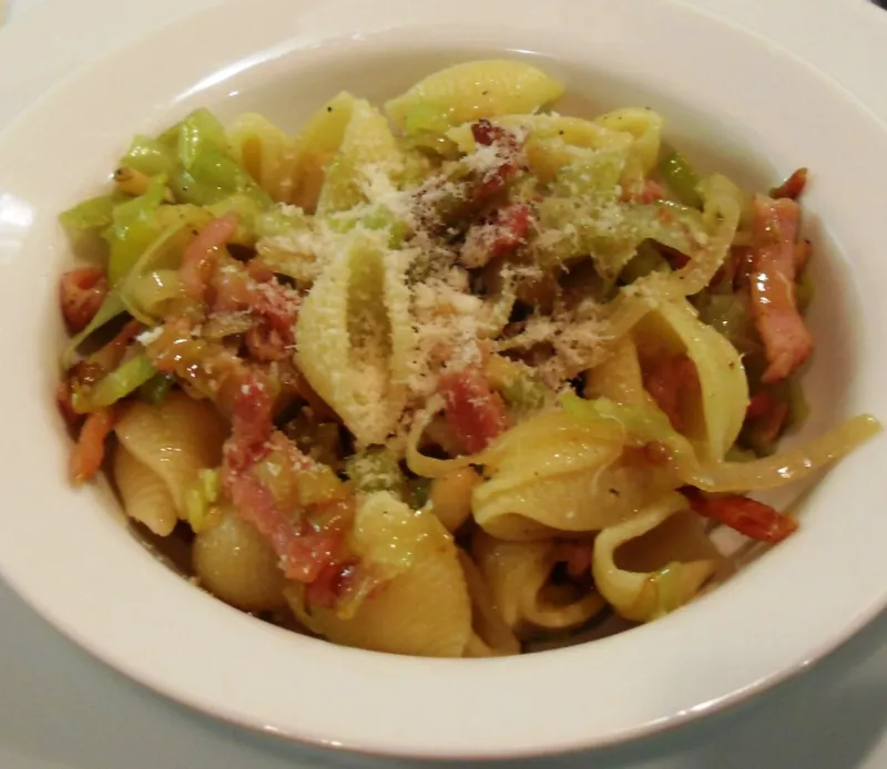 Bacon, Leek & Pine Nut Pasta