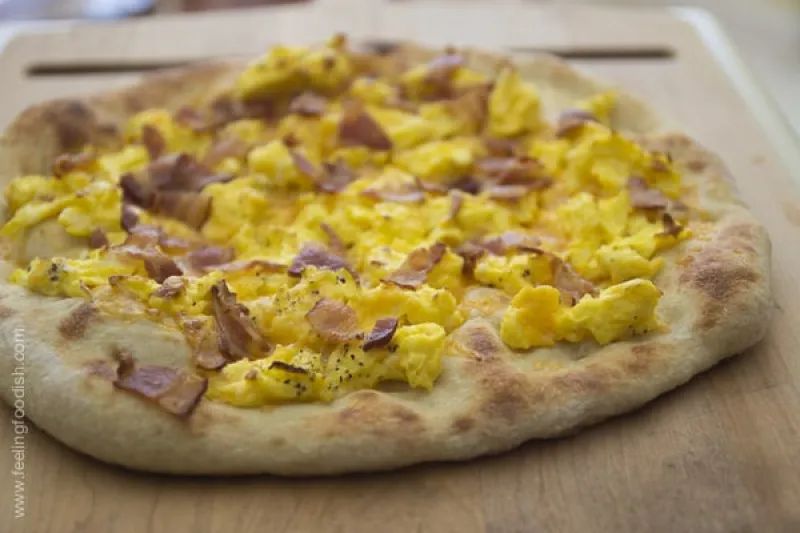 Good Morning Sunshine Pizza (Breakfast Pizza!)