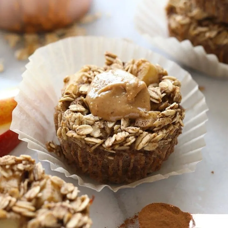 Baked Apple Oatmeal Cups